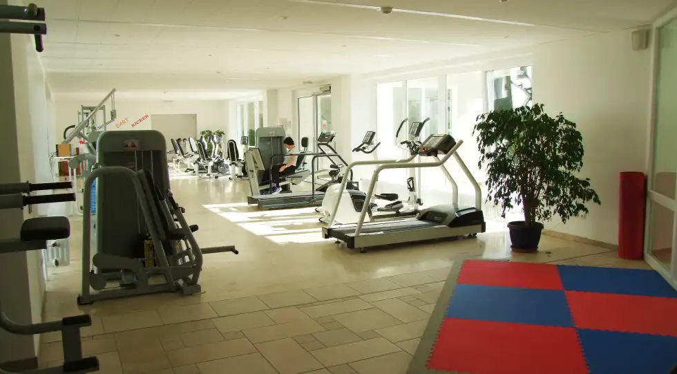 Fitnessraum - Klinik Prof. Schedel